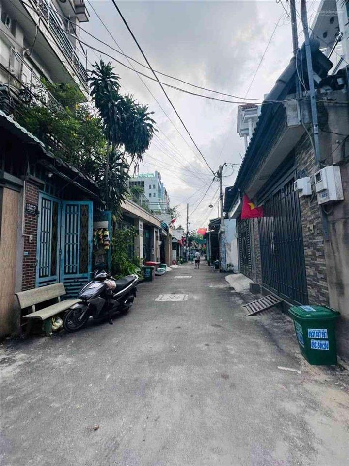 Nhà vi bằng ngay bệnh viện q12 dương thị mười
 phường tân thới hiệp. hẻm xe hơi..quay đầu