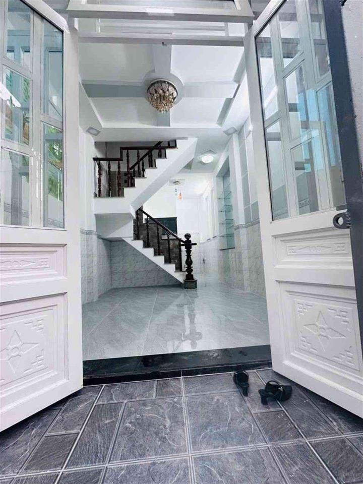 Nhà vi bằng ngay bệnh viện q12 dương thị mười
 phường tân thới hiệp. hẻm xe hơi..quay đầu