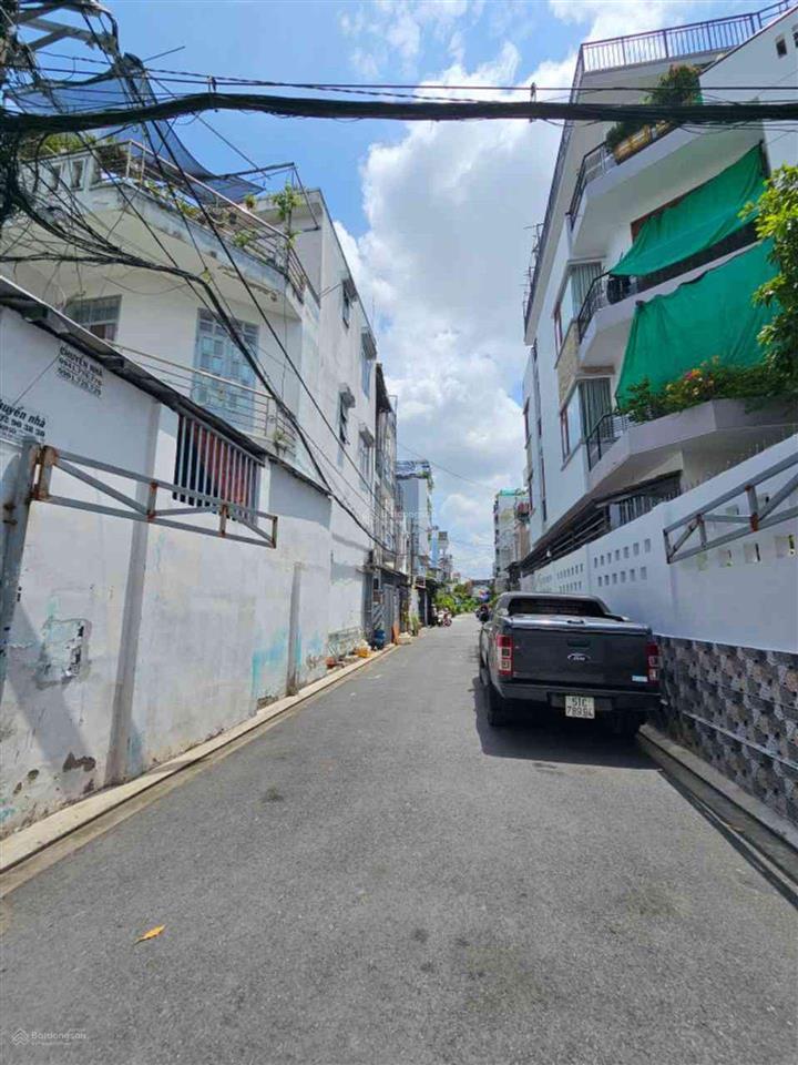 Nhà 3 tầng khu đồng bộ hẻm 6m ,ô tô đậu đỗ. khu nội bộ an ninh,
+ đường ta20, gần với trần thị cờ.