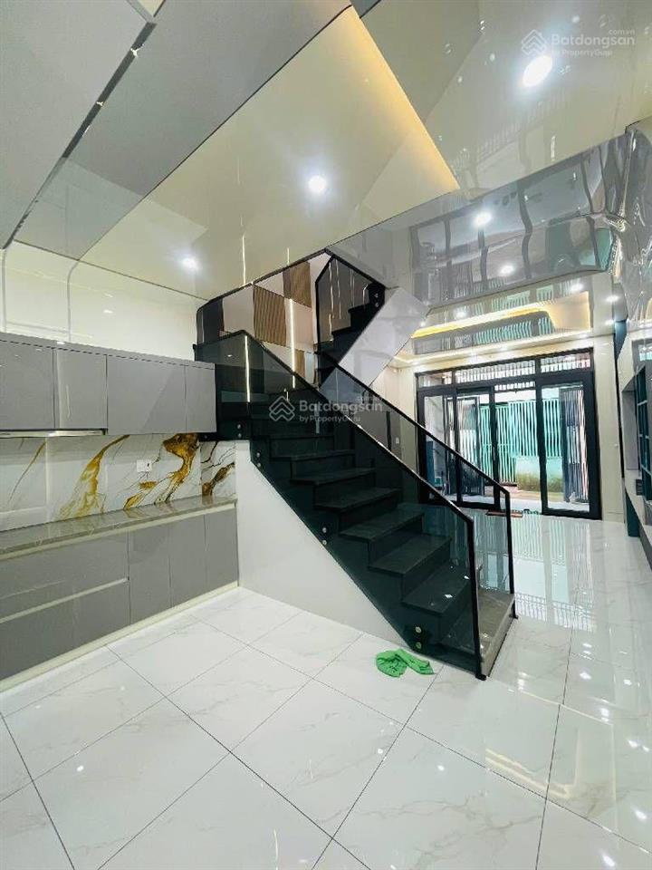 Siêu phẩm nhà mới  2 tầng  trương thị hoa  diện tích 50m2(4x12.5) kết cấu 2 tầng 3pn
