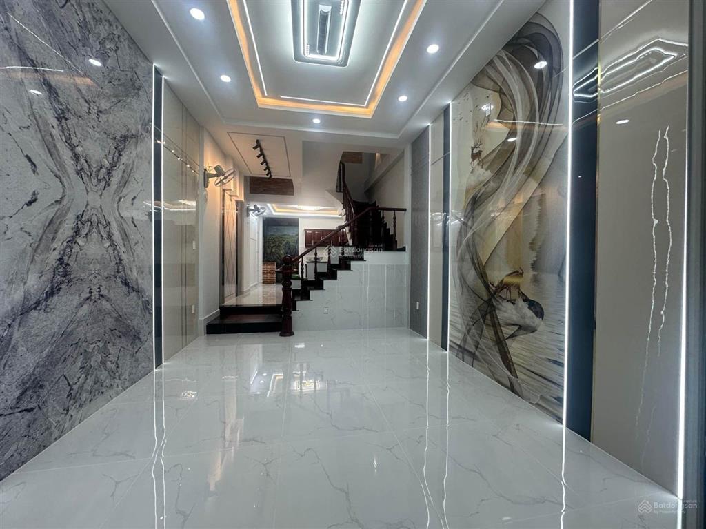 Mặt tiền kinh doanh nhánh lê văn khương  sát vách gò vấp  50m2  4 tầng kiên cố
