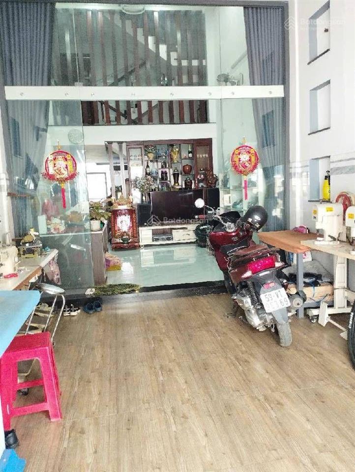 Nhà huỳnh thị hai 1/ sát mặt tiền nhà 4 tầng hxt 74m2  huỳnh thị hai  nguyễn ảnh thủ 