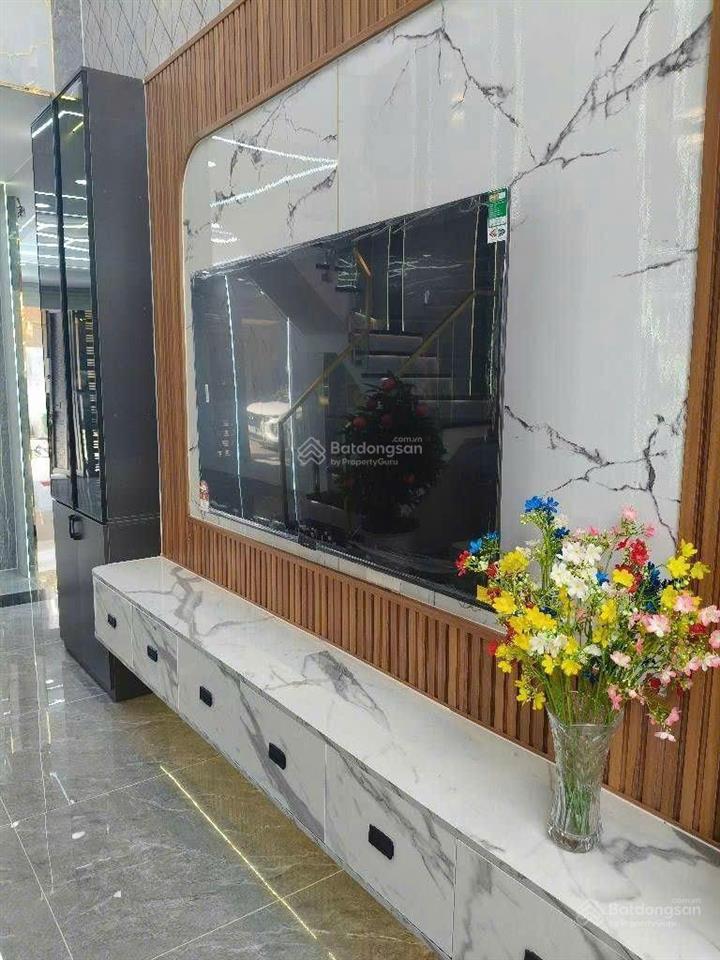 Hẻm xe tải 8m khu phân lô  nhà đẹp lung linh full nội thất giáp metro lê văn khương, 4x13,5