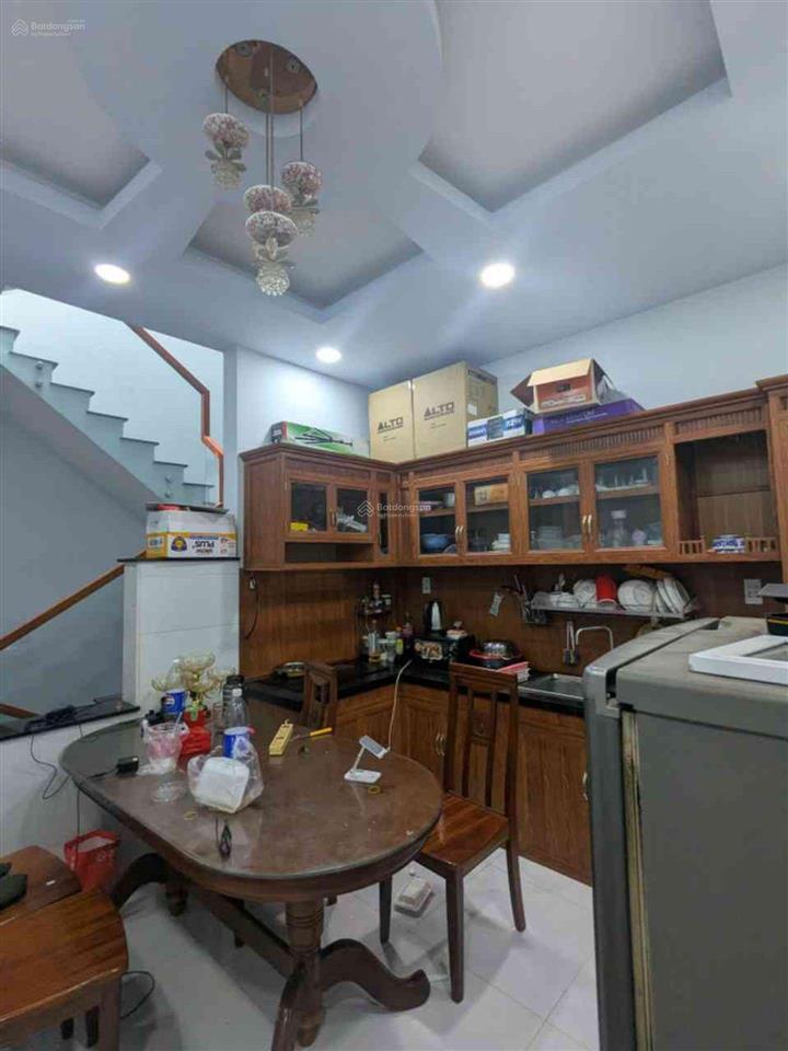 Mặt tiền hẻm phan huy ích. cạnh sát emart. xe hơi quay đầu. 52m2 trệt, lửng, 2 lầu, sân thượng