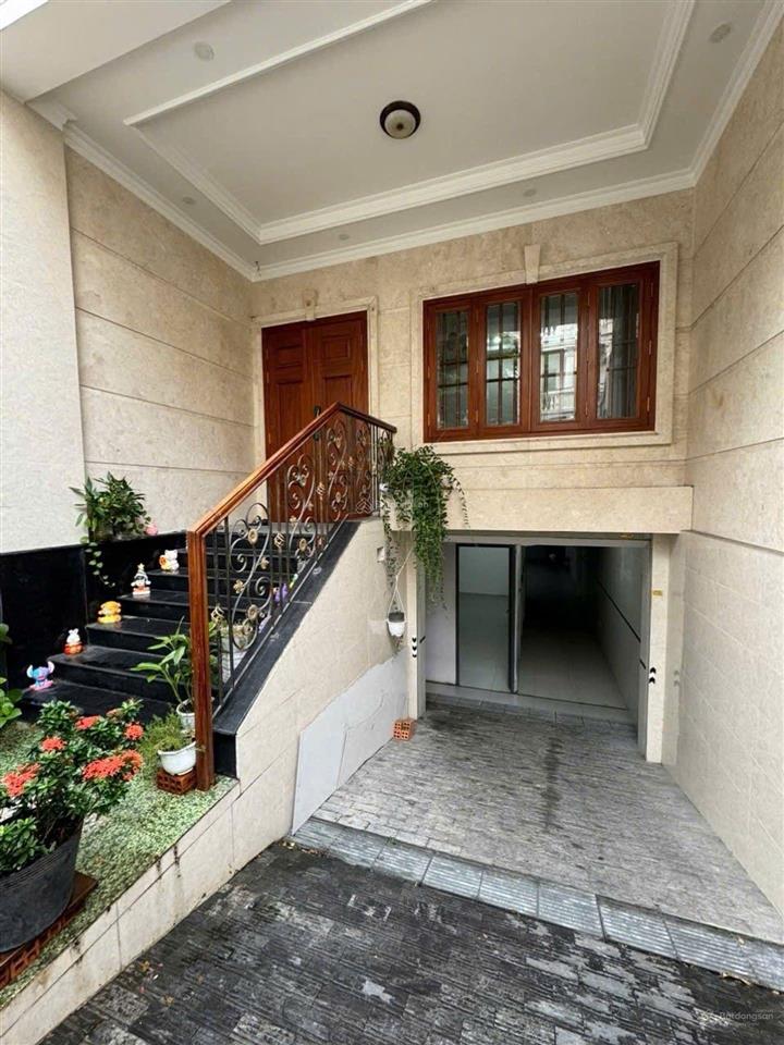 Khu dân cư đẳng cấp  cityland  sổ vuông a4  6 tầng  5 x 24  ô tô ngủ trong nhà  6 phòng ngủ