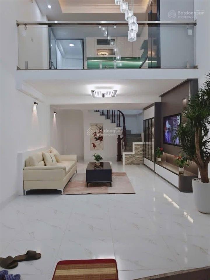 Bán nhà riêng tại tương mai, 6 tỷ, 30m2, 3pn, 3wc, 4 tầng, đẹp, nhiều tiện ích