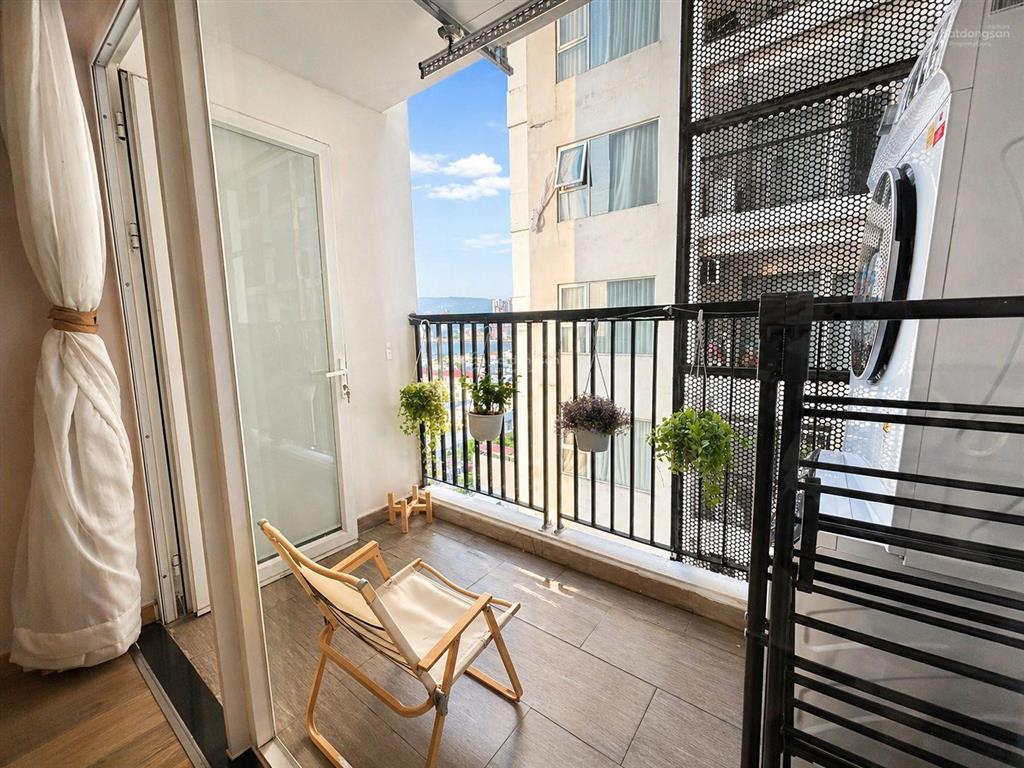 Bán căn hộ 2pn fhome đà nẵng view sông hàn, full nội thất