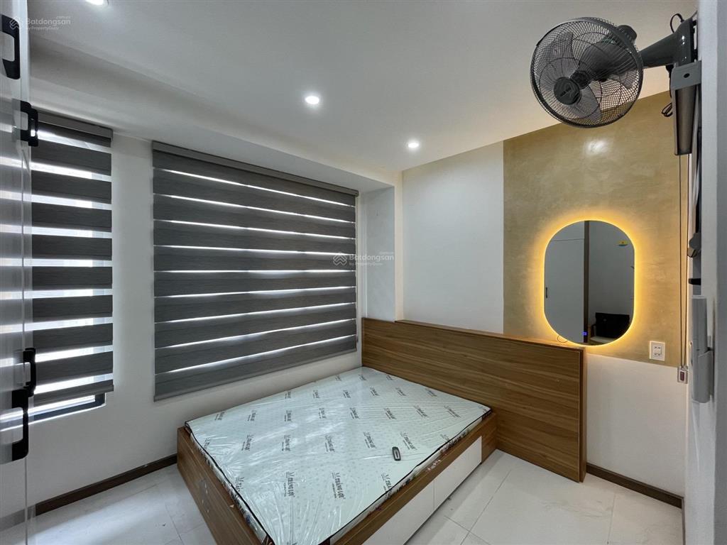 Nhà mới đẹp hẻm thông  nguyễn tri phương q10  3 tầng đúc 2pn 3wc  sổ nở hậu tài lộc