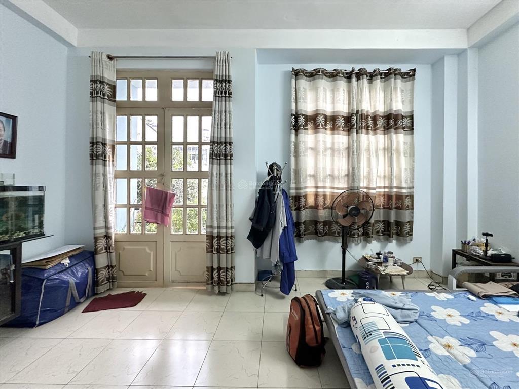 Quận 3 thông hoàng sa  71m2 (5.1x14)  5 tầng  hẻm 4.5m ô tô đỗ cửa  lô góc 2 mặt không lg