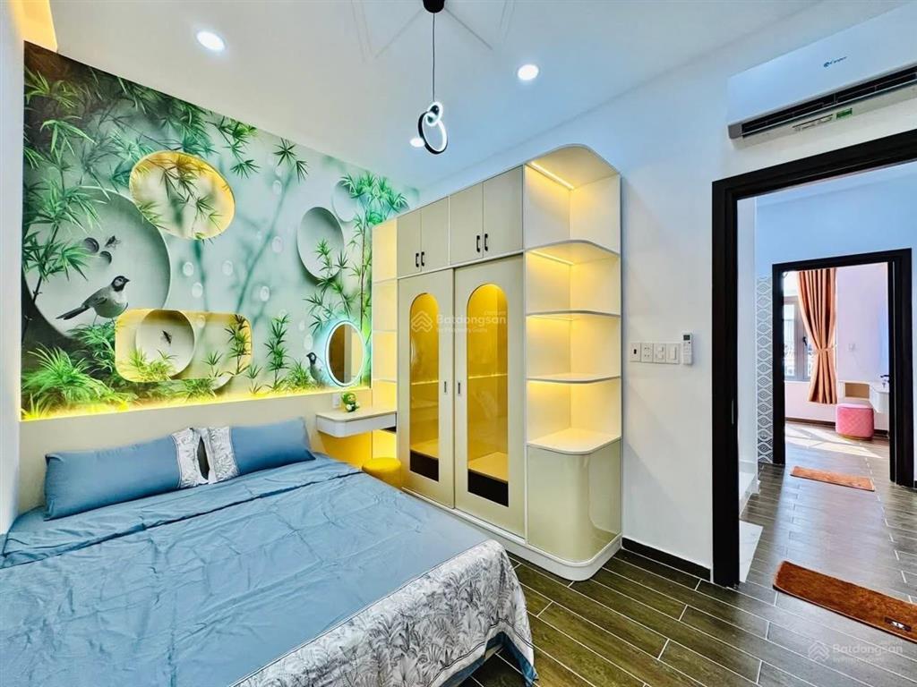 Mặt tiền hẻm kinh doanh siêu đỉnh, hxh quay đầu, nhà mới đẹp ở luôn, 20m ra nguyễn kim, khúc 3/2