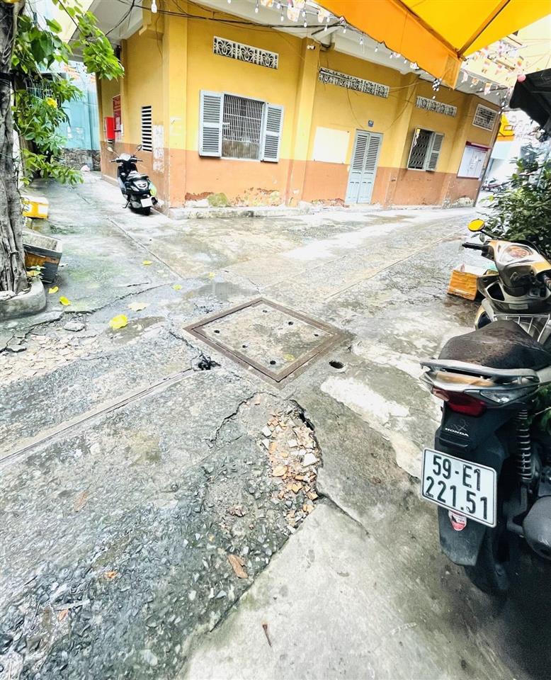 Mặt tiền hẻm kinh doanh siêu đỉnh, hxh quay đầu, nhà mới đẹp ở luôn, 20m ra nguyễn kim, khúc 3/2