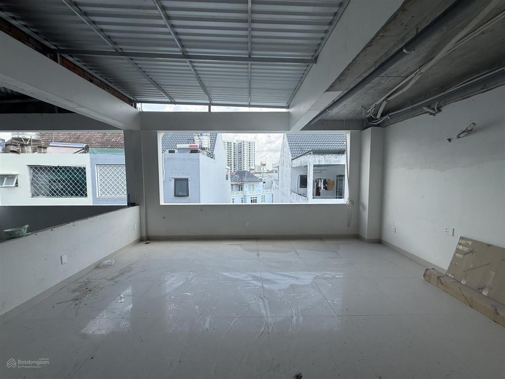 Cho thuê nr 6pn + 7wc, 450m2 tại khu dân cư khang an, 35 triệu vnd tiện làm vp công ty kết hợp ở.