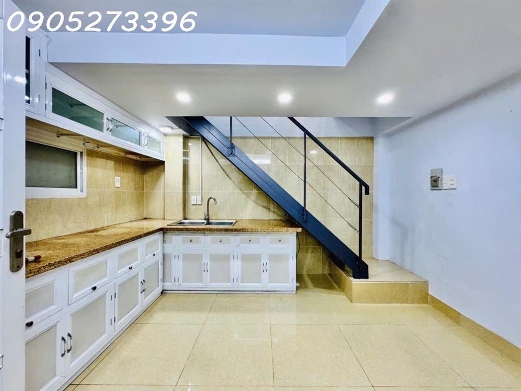 NƠ TRANG LONG - 21M - 4 TẦNG - 3PN - DÒNG TIỀN 10TR/ THÁNG - CHỈ 4.65 TỶ THƯƠNG LƯỢNG