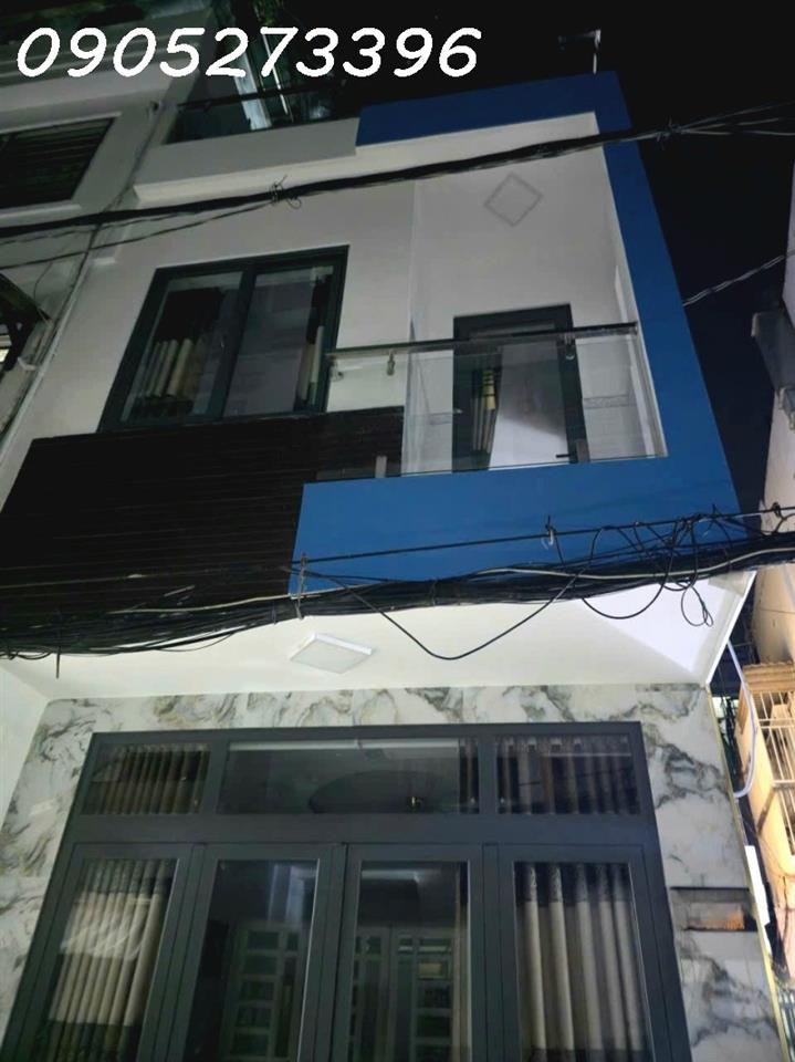 GẤP BÁN - GIÁ TỐT - NHÀ ĐẸP Ở NGAY - 3 TẦNG - GẦN MẶT TIỀN - HẺM XE HƠI ĐỖ CỬA - CHỈ 4.5