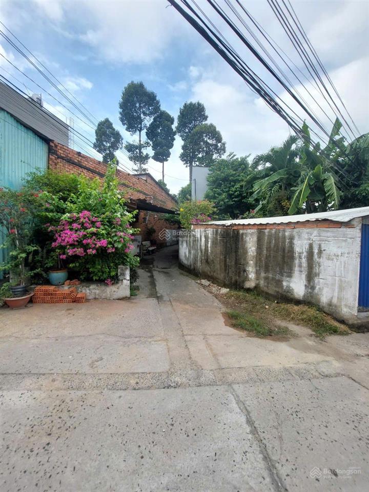 Bán đấu giá nhà riêng, sổ hồng, đất thổ cư