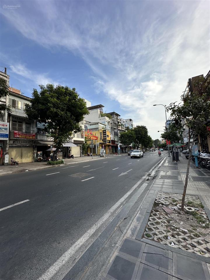 Nhà mặt tiền điện biên phủ quận 3