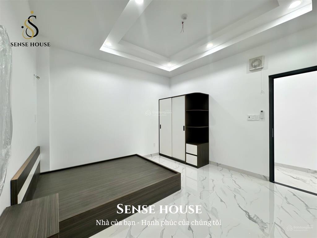 Cho thuê căn hộ 1pn | ban công| 60m2 | đường trịnh đình thảo | full nội thất