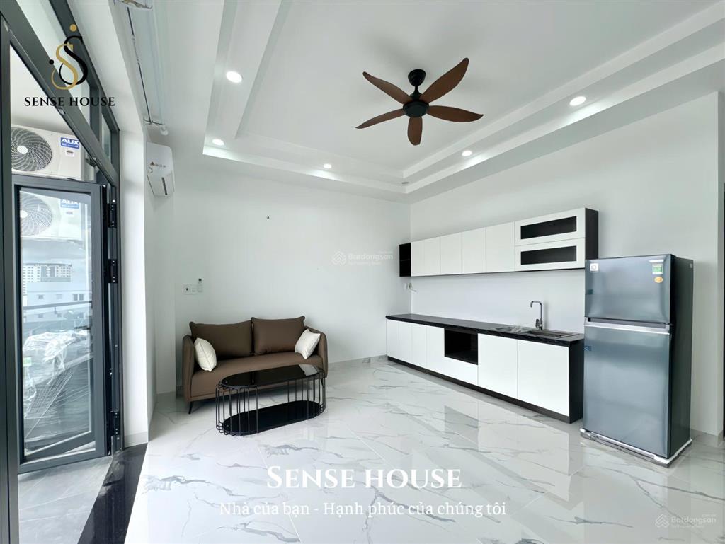 Cho thuê căn hộ 1pn | ban công| 60m2 | đường trịnh đình thảo | full nội thất