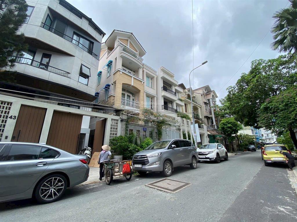 39,9 tỷ biệt thự rẻ hơn 8 tỷ  khu phan xích long 8x16m  công nhận 128m2/hđt 97,64tr  4 tầng