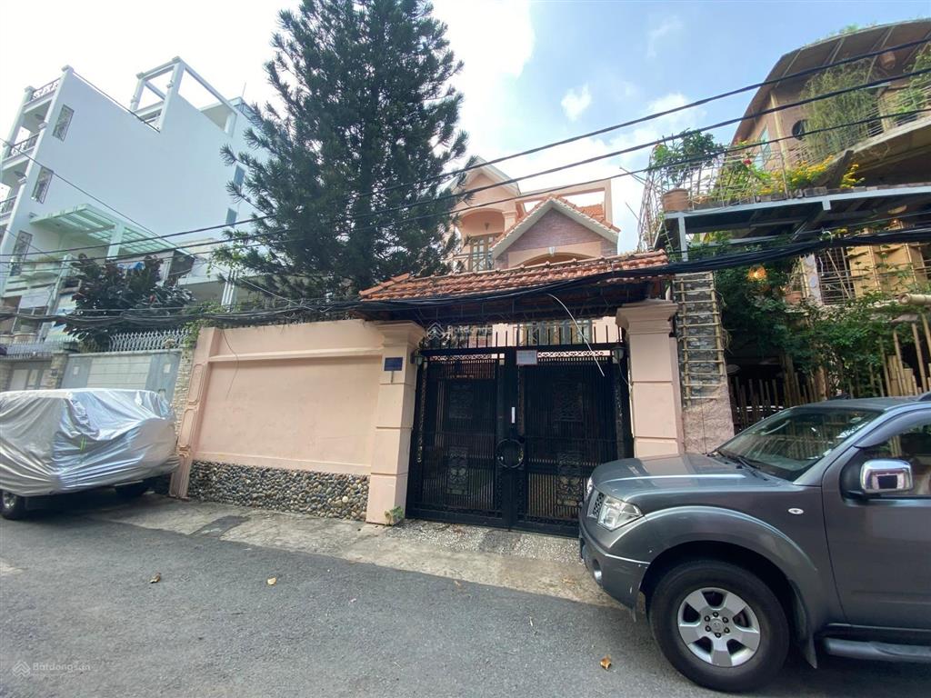 30 tỷ / hẻm xe tải  hoàng hoa thám  8.5x27m / cn 217m²  nhà cấp 4 / cpxd  hầm 6 tầng 2 mặt tiền