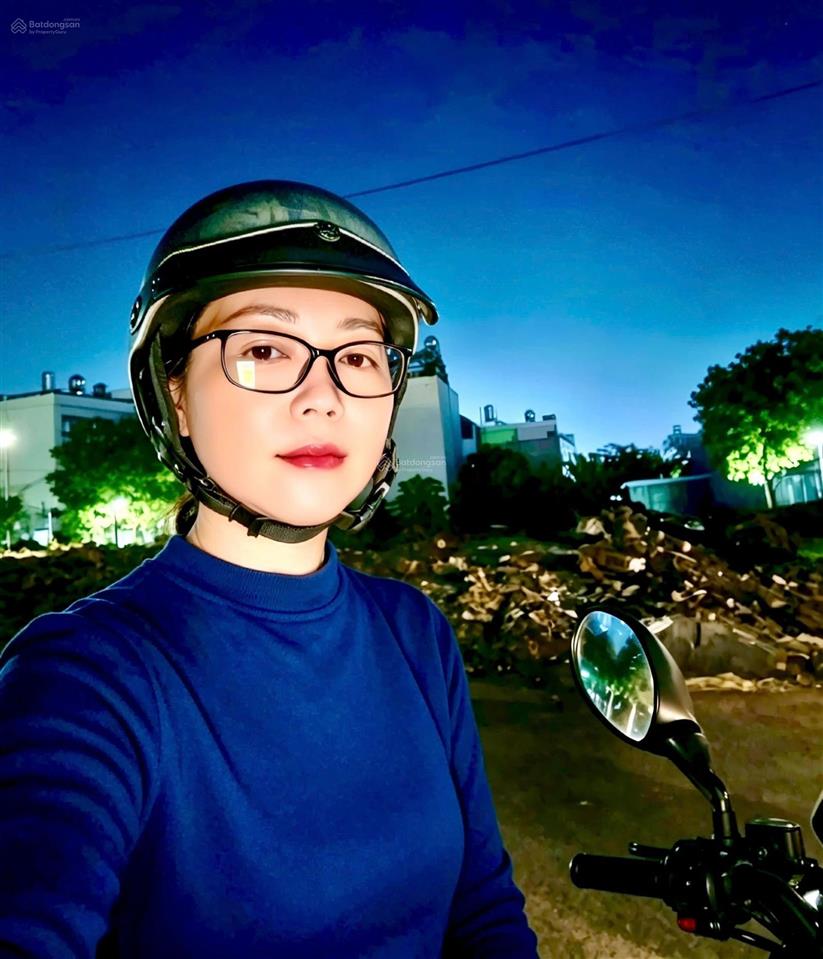 9,5 tỷ đất mt đường tl15 phường thạnh lộc q12 view sông sài gòn ngang 6,2m