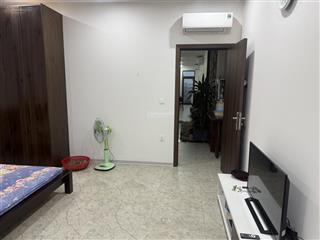 Bán căn liền kề nhìn sang vườn hoa dt 94.5m2 xây 5 tầng