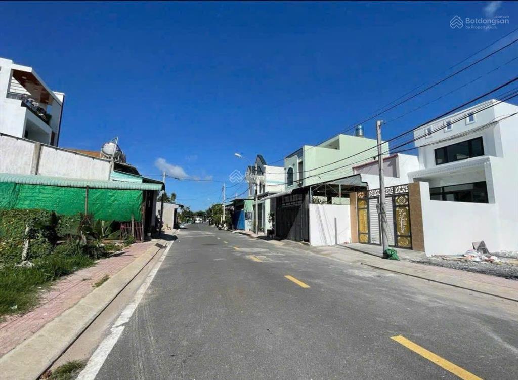 Chủ cần bán gấp lô đất mt đường suối lội xã củ chi , giá 1 tỷ , sổ riêng , dt 100m2 ( 5m x 20m )