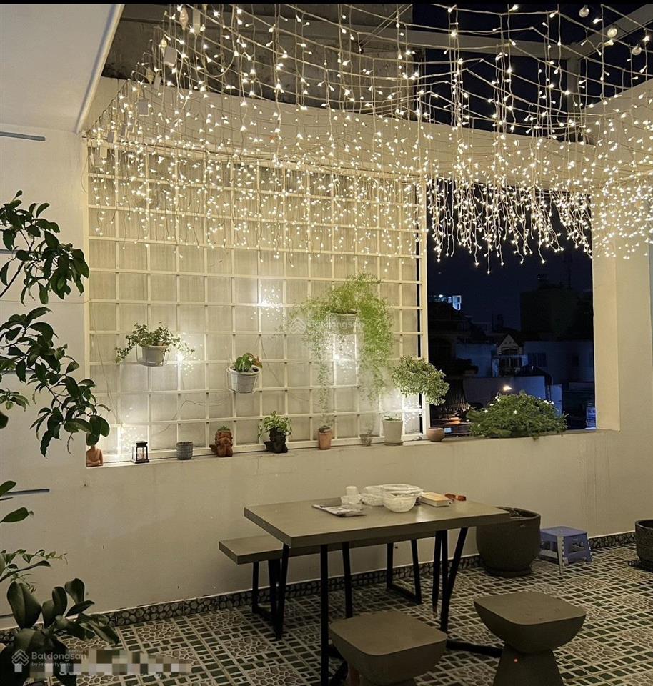 Đường 12m, 115m², ngang 5.6m, 3 tầng  10 tỷ  gần lottemart nguyễn văn lượng