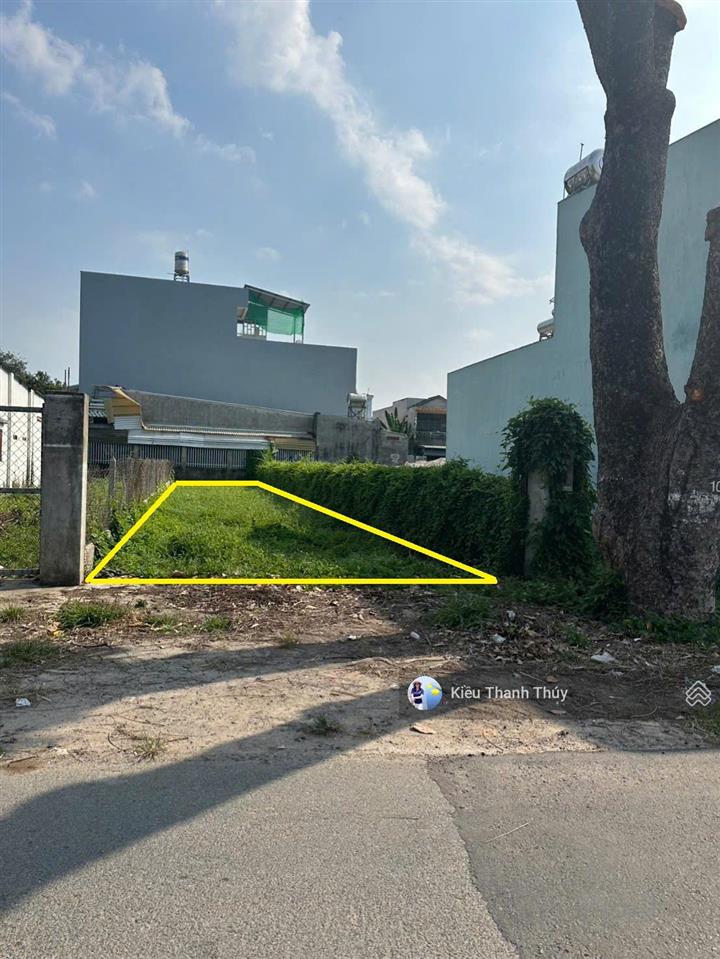 Giá 1,4 tỷ / 150m2. đất đ.liêu bình hương, tân thông hội, shr. cách chợ việt kiều 200m di chuyển.