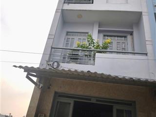 Nhà 3 lầu gần 60m2 kdc đồng danh hẻm 6 mét btct kiên cố