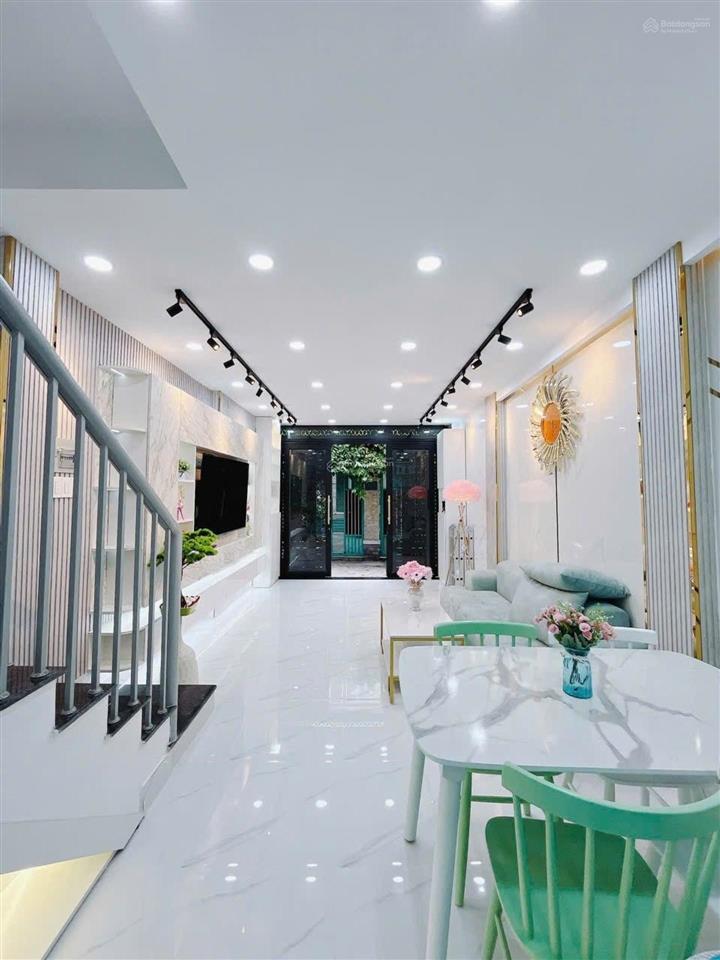 Nhà 4 tầng nguyễn thị thậplottemart