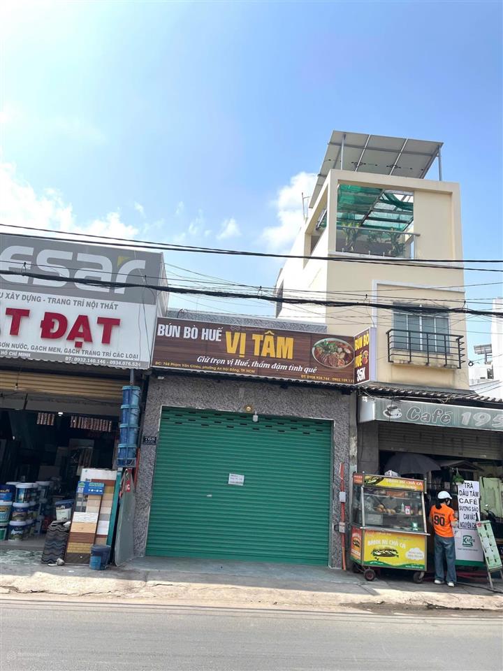 Mặt tiền phạm văn chiêu  kinh doanh đỉnh  (4m x 23m) nhà cấp 4 có gác  vị trí kinh doanh đỉnh