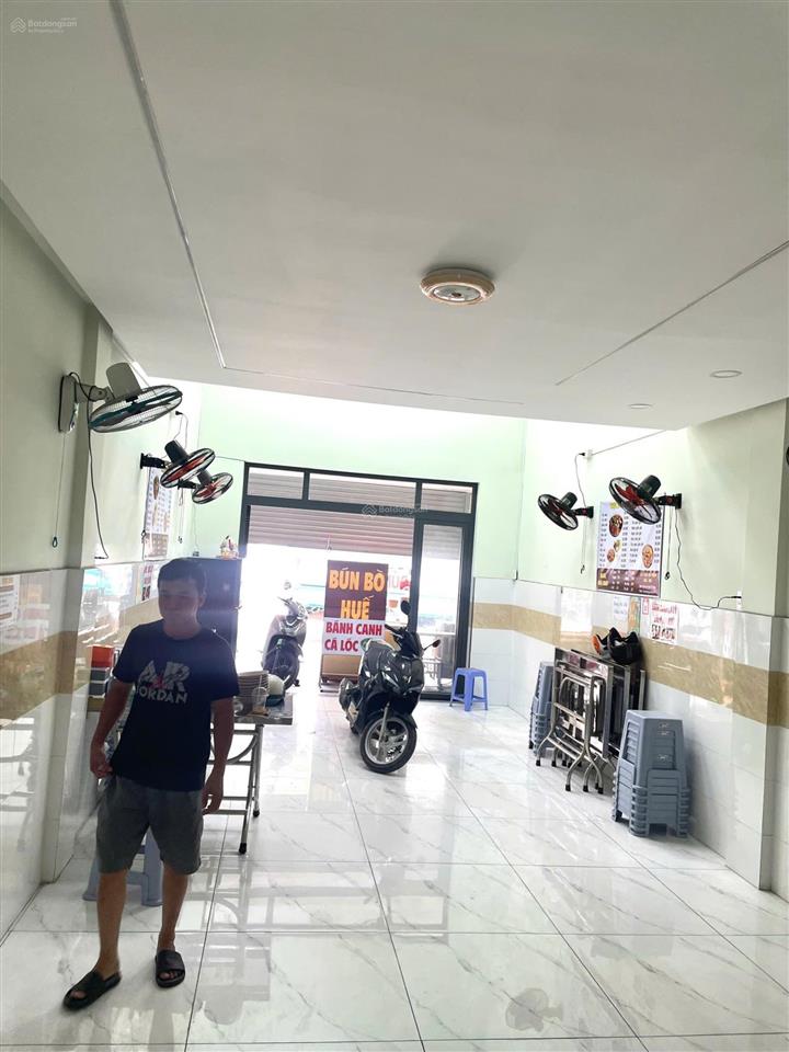 Mặt tiền phạm văn chiêu  kinh doanh đỉnh  (4m x 23m) nhà cấp 4 có gác  vị trí kinh doanh đỉnh