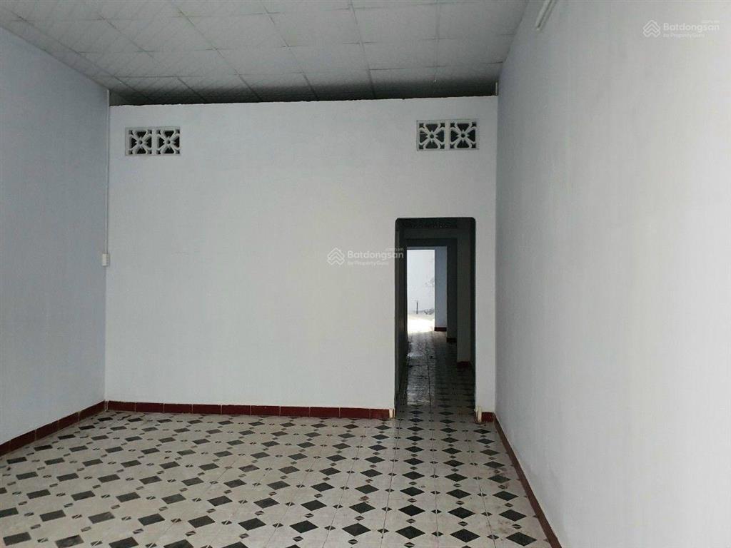 Giáp tân bình  tân phú hẻm xe hơi trường chinh dt khủng 8x25 đht q12 chỉ 11.8 tỷ.