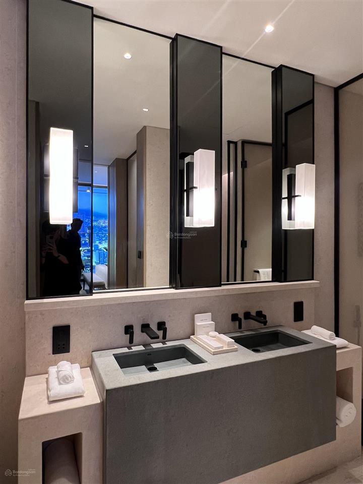 Căn hộ biển đà nẵng  the soliel 55,13 m2 giá 4,2 tỷ view biển mỹ khê  0905 042 ***