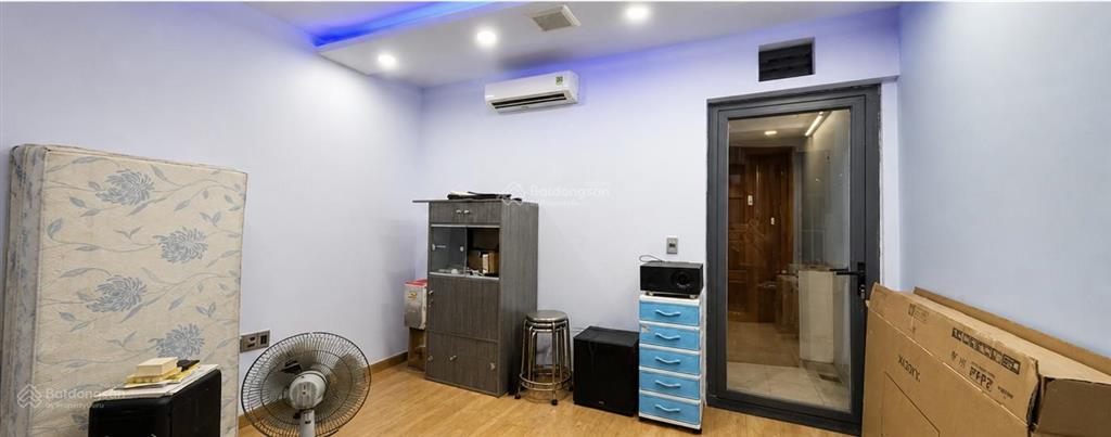 Mặt tiền đường số p. tân quy q7, dt 4x18m, 72m2, 5 tầng 6pn, đường nhựa 12m lề 3m kdbb, mở vpct