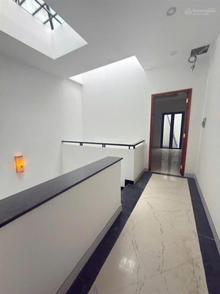 Bán nhà đường phan huy thực q7, dt 4x19m, 4 tầng 4pn, đường nhựa 14m lề 3m, kdbb, chỉ 14,x tỷ