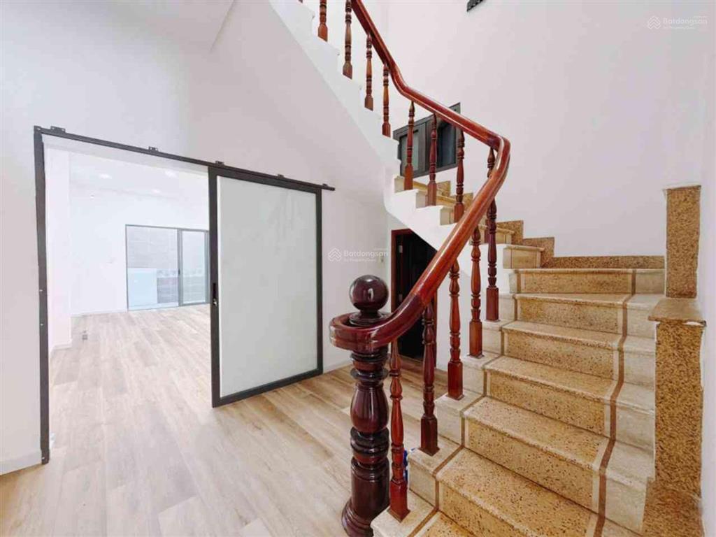 Lâm văn bền quận 7, bán nhà đường nhựa 12m, ngang hiếm 5x24m, 3 tầng 4pn, chỉ 19 tỷ tl