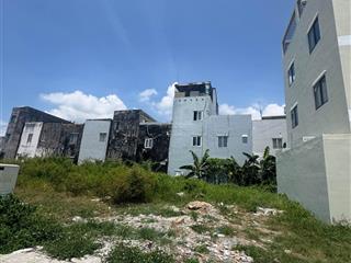  cần bán 2 lô đất liền kề ,đường xe tải,ngay trung tâm huyện nhà bè