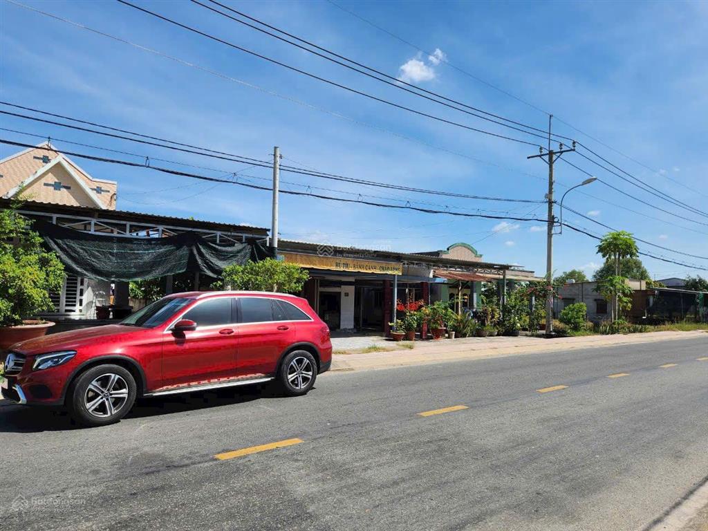 Nhà hoàn công 8x21= 165m2, trung lập, sổ hồng riêng, giá 1 tỷ 100 triệu