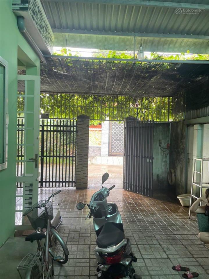 Nhà đẹp 4x10m= 40m2 giá 1 tỷ 3 tại song hành, tân hiệp, sổ hồng riêng