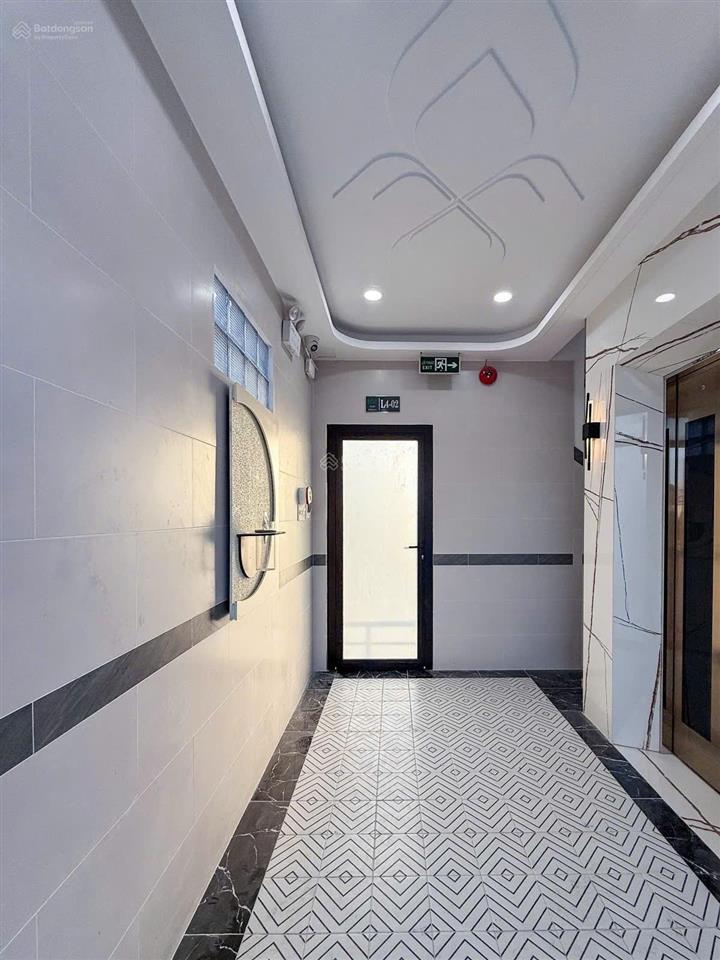 Bán tòa chdv 12 phòng ngay nguyễn văn trỗi q phú nhuận, 5,3x17m, hdt 1.3 tỷ/năm nhỉnh 18t