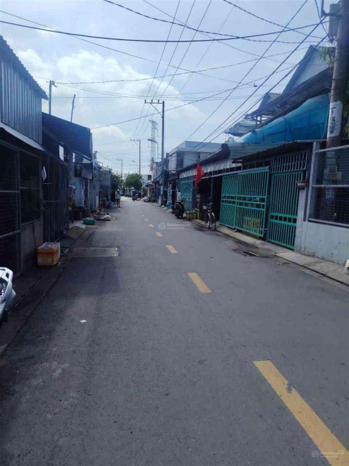 Bán, mặt tiền hẻm 8m xe tải, 4x20, nở hậu, kinh doanh, nhà bè, lê văn lương