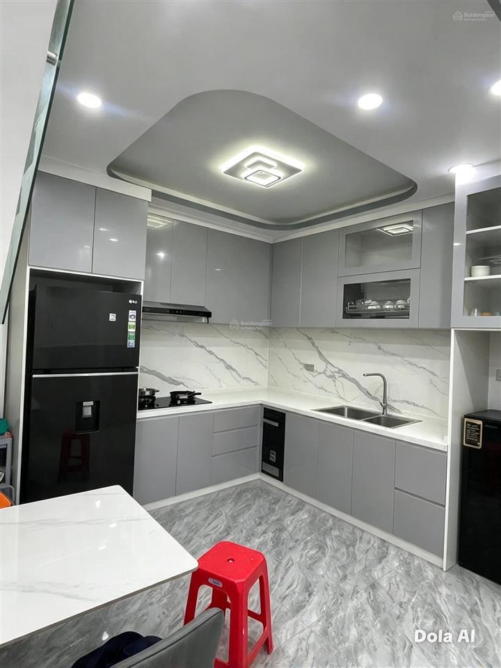 76 m2, ngang 4 bề thế, hai tầng btct, 4 phòng, đường huỳnh tấn phát, 50 m ra cầu phú xuân