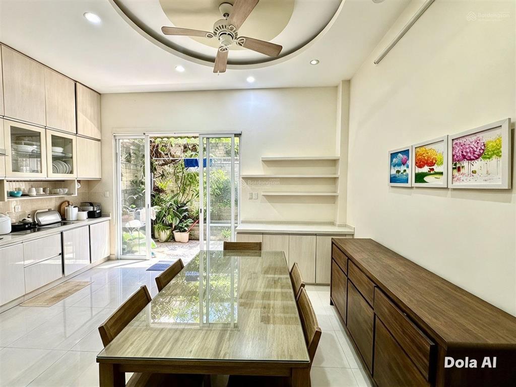 Nhà phố 3 tầng  đường xe hơi 6m  gần kdc gia long riverside  gần làng đại học  lê văn lương