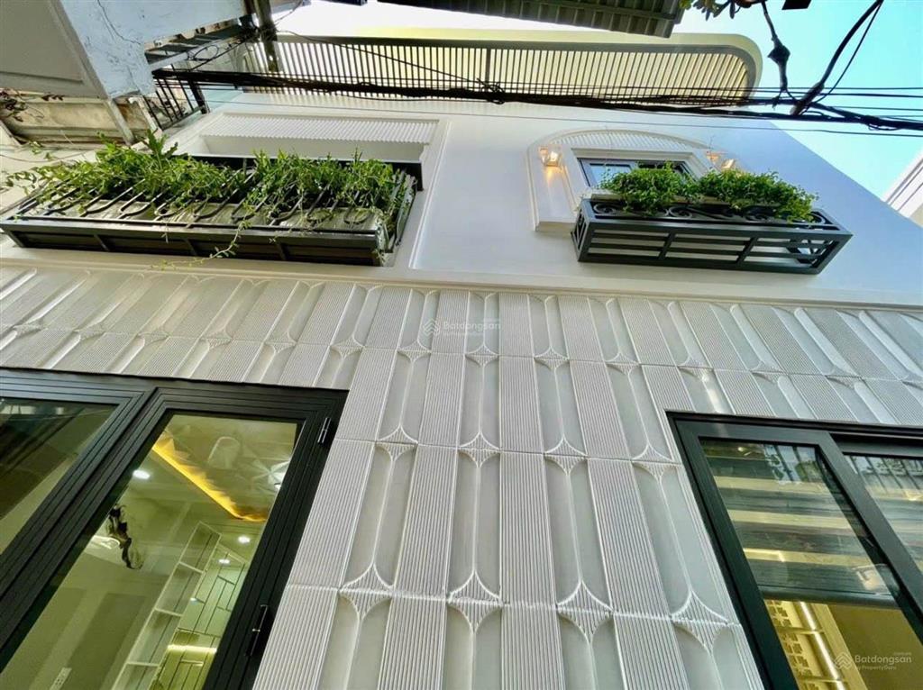Nhỉnh 3 tỷ  ngang 6m  2 tầng  nhà mới đầy đủ nội thất sang xịn  thiết kế sang trọng  trẻ trung