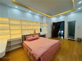 Bán gấp đi nước ngoài! nhà quan hoa cầu giấy dt 40m 5 tầng ngõ nông gần phố  0974 228 ***