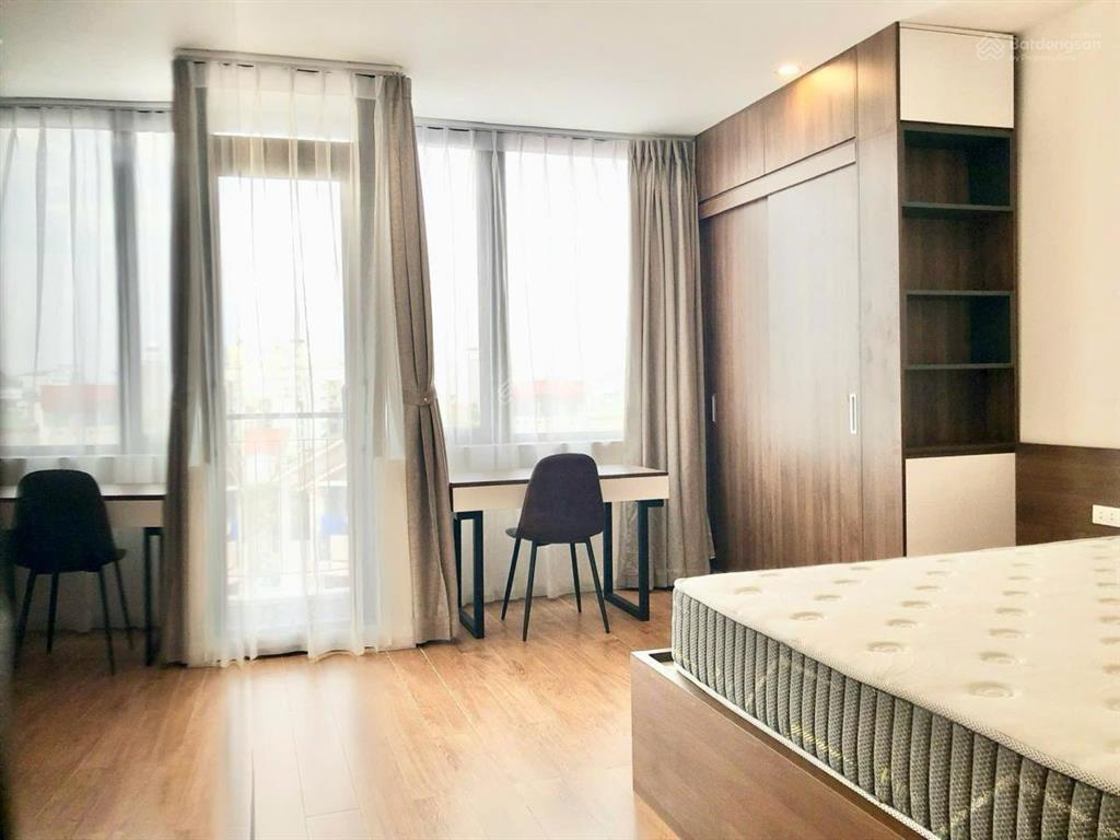 Bán tòa ccmn trung kính 110m2x8t 25 căn hộ thang máy giá 34.9 tỷ