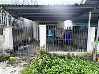 Nhà thị trấn củ chi 110m2, giá chỉ 1,7 tỷ sổ hồng riêng, sát bên cầu vượt củ chi, kcn tây bắc