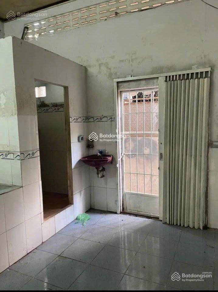 Nhà thị trấn củ chi 110m2, giá chỉ 1,7 tỷ sổ hồng riêng, sát bên cầu vượt củ chi, kcn tây bắc